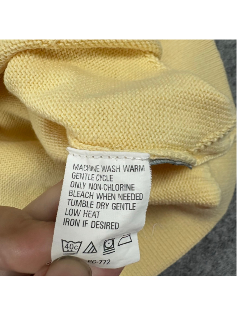 IZOD Golf Sweater Vest XL Yellow Argyle V Neck 100% Cotton Mens Preppy - Picture 12 of 12